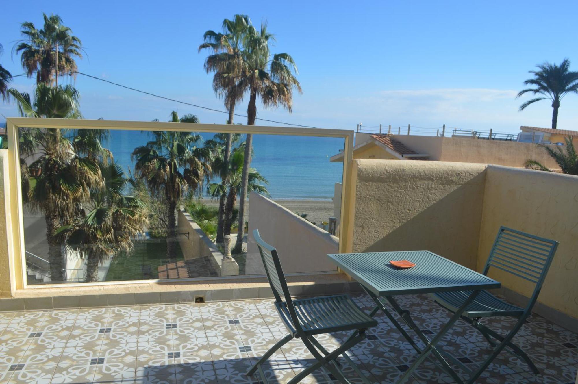 Espectacular Apartamento A Pie De Playa En Chalet Roquetes Alicante Exterior photo