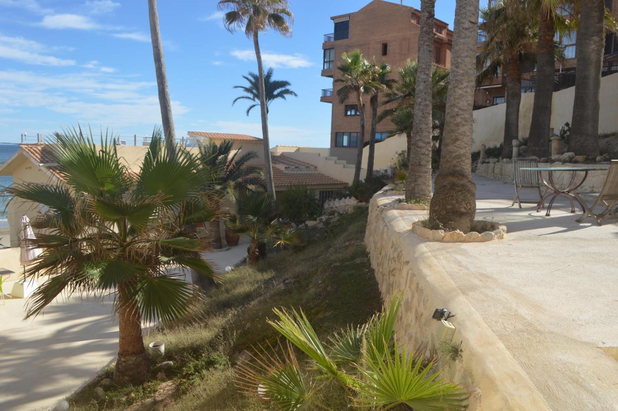Espectacular Apartamento A Pie De Playa En Chalet Roquetes Alicante Exterior photo