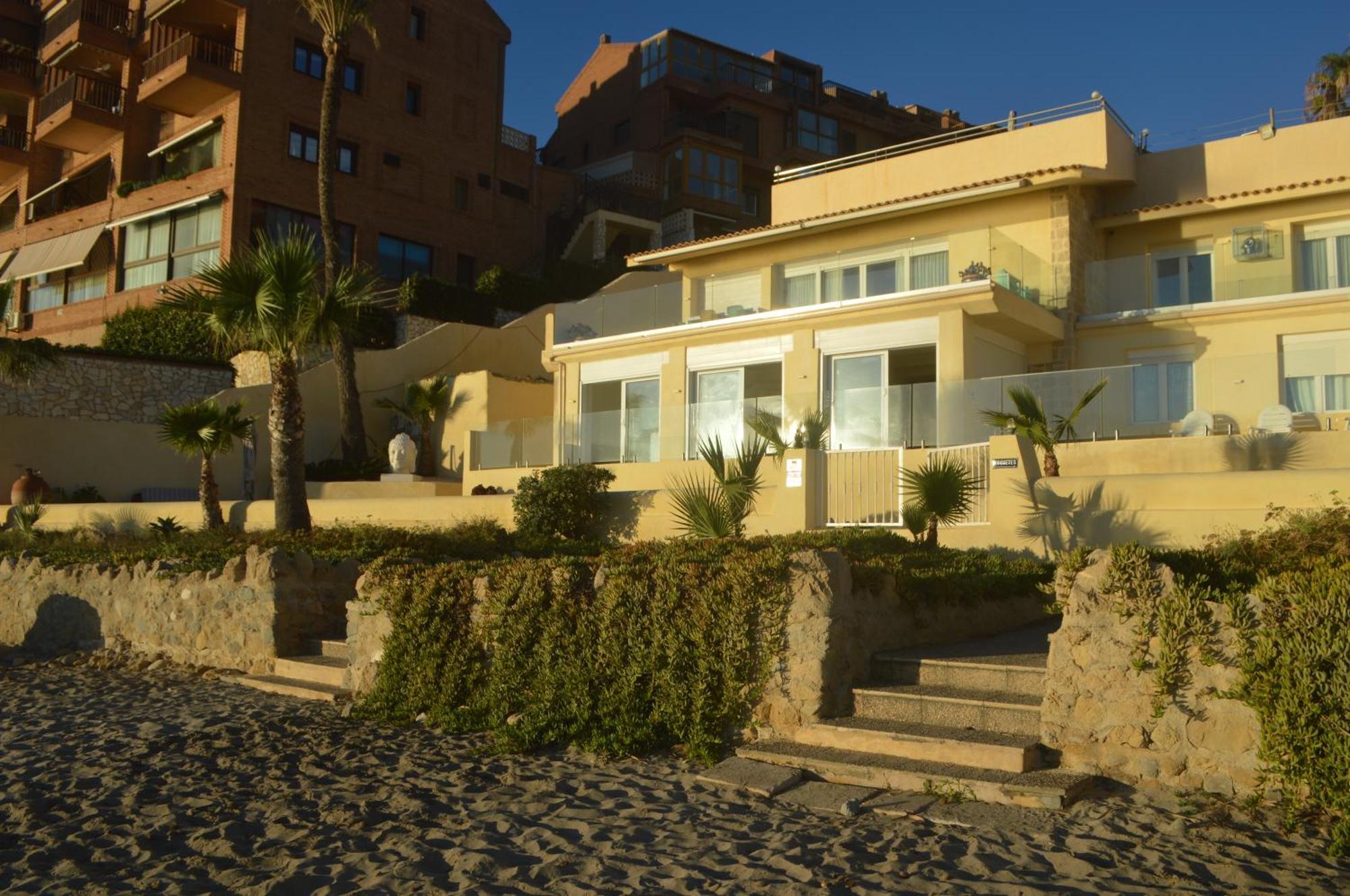 Espectacular Apartamento A Pie De Playa En Chalet Roquetes Alicante Exterior photo